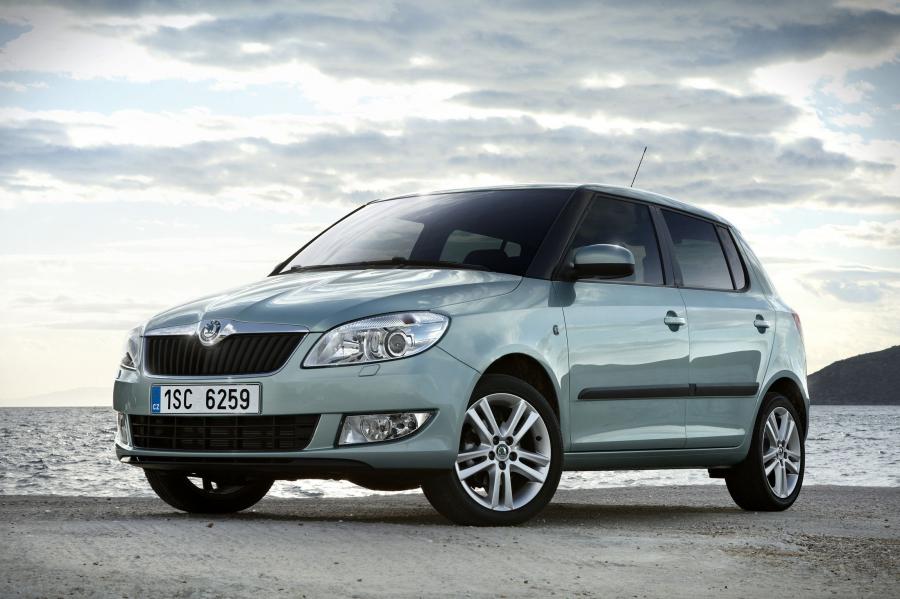  Skoda Fabia 2010 года  (фото 17 из 57)
